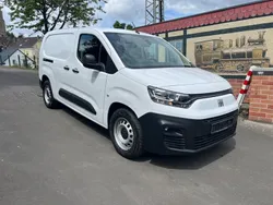 Weiß Gebraucht 2023 Fiat Doblò Van / Kleinbus | 18.000 € (Guter Preis)
