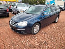 Blau Gebraucht 2008 VW Golf V Comfortline Kombi | 6.200 € (Etwas zu teuer)