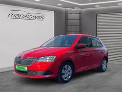 Rot Gebraucht 2021 Skoda Fabia Cool Plus Limousine | 10.907 € (Guter Preis)