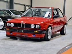 Rot Gebraucht 1989 BMW 325 Performance Coupé | 26.450 €