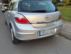 Silber Gebraucht 2004 Opel Astra Kleinwagen | 1.550 € (Fairer Preis)