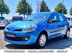 Blau Gebraucht 2006 Renault Clio III Expression Limousine | 3.590 € (Fairer Preis)