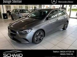 Mountaingrau Gebraucht 2024 Mercedes B220 Progressive Van / Kleinbus | 37.650 € (Fairer Preis)