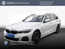 Weiß Gebraucht 2022 BMW 330e M Sport Kombi | 37.770 € (Etwas zu teuer)