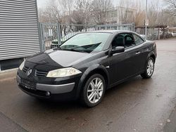 Schwarz Gebraucht 2004 Renault Mégane Cabriolet Cabrio | 2.200 € (Fairer Preis)
