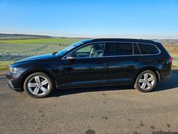 Schwarz Gebraucht 2019 VW Passat Business Kombi | 17.900 € (Fairer Preis)