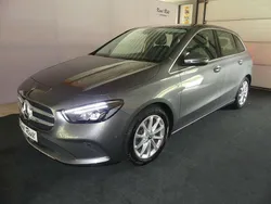 Mountaingrau met. Gebraucht 2019 Mercedes B220 Progressive Van / Kleinbus | 21.300 € (Guter Preis)