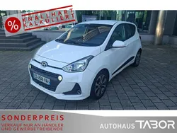 Polar white / sol Gebraucht 2017 Hyundai i10 Kleinwagen | 5.285 € (Superpreis)