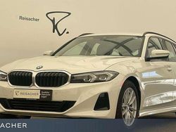 Alpinweiss Gebraucht 2024 BMW 320 Shadowline Kombi | 34.888 € (Guter Preis)