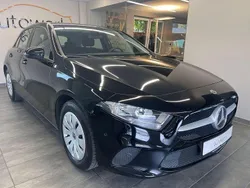 Schwarz Gebraucht 2022 Mercedes A180 Business Limousine | 20.850 € (Fairer Preis)