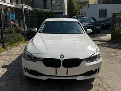 Weiß Gebraucht 2013 BMW 318 Comfort Edition Kombi | 5.900 € (Fairer Preis)