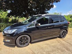 Schwarz Gebraucht 2019 Ford Grand C-Max Titanium Van / Kleinbus | 18.200 € (Etwas zu teuer)