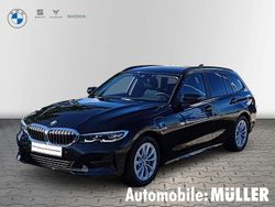 Schwarz Gebraucht 2022 BMW 330 Advantage Kombi | 30.470 € (Fairer Preis)