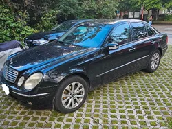 Gebraucht 2004 Mercedes E320 Elegance Limousine | 2.800 €