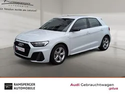 Weiß (gletscherweiß metallic/mythosschwarz met) Gebraucht 2022 Audi A1 Sportback S-Line Kleinwagen | 23.480 € (Fairer Preis)