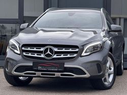 Grau Gebraucht 2017 Mercedes GLA200 Urban SUV | 21.990 € (Fairer Preis)