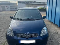 Blau Gebraucht 2004 Toyota Yaris Kleinwagen | 1.150 € (Fairer Preis)