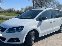 Weiß Gebraucht 2017 Seat Alhambra CONNECT Van / Kleinbus | 19.900 € (Teuer)