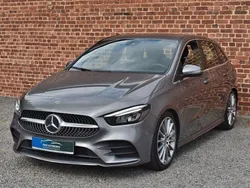 Grau Gebraucht 2019 Mercedes B180 AMG line Van / Kleinbus | 20.490 € (Teuer)