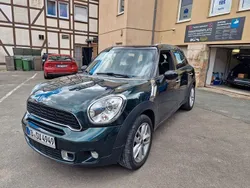 Grün Gebraucht 2011 Mini Cooper SD Countryman SUV | 5.200 € (Guter Preis)