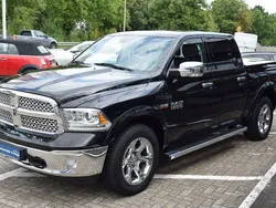 Schwarz Gebraucht 2014 Dodge Ram Abholung | 32.990 €
