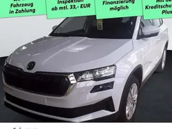 Weiß Gebraucht 2024 Skoda Karoq Selection SUV | 28.950 € (Guter Preis)