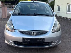 Silber Gebraucht 2008 Honda Jazz Kleinwagen | 1.750 €