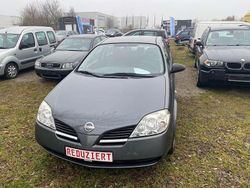 Grau Gebraucht 2002 Nissan Primera Visia Limousine | 2.950 € (Teuer)