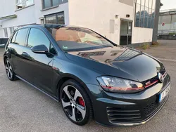 Grau Gebraucht 2015 VW Golf VII GTI Limousine | 18.990 € (Etwas zu teuer)