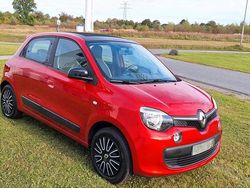 Rot Gebraucht 2018 Renault Twingo LIMITED Kleinwagen | 7.990 € (Guter Preis)