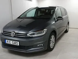 Indiumgrau Gebraucht 2020 VW Touran Highline Van / Kleinbus | 25.900 € (Guter Preis)