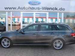 Grau Gebraucht 2014 Mercedes E220 Limousine | 15.970 € (Fairer Preis)