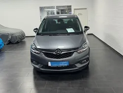 Quarzgrau Gebraucht 2017 Opel Zafira Tourer S Van / Kleinbus | 14.990 € (Fairer Preis)