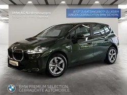 Grün Gebraucht 2024 BMW 218 Active Tourer Efficient Dynamics Van / Kleinbus | 29.960 € (Guter Preis)