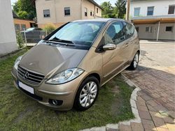 Beige Gebraucht 2005 Mercedes A160 Avantgarde Kleinwagen | 2.000 € (Etwas zu teuer)