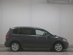Grau Gebraucht 2021 VW Touran Comfortline Van / Kleinbus | 17.480 € (Guter Preis)