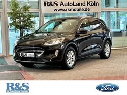 Schwarz Gebraucht 2022 Ford Kuga Titanium SUV | 23.500 € (Guter Preis)