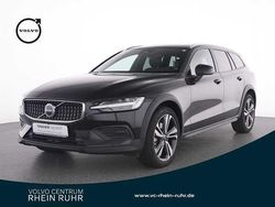 Gebraucht 2024 Volvo V60 CC Kombi | 39.990 € (Fairer Preis)