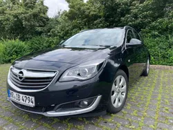 Schwarz Gebraucht 2016 Opel Insignia Sport Kombi | 5.700 € (Fairer Preis)