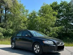 Schwarz Gebraucht 2011 Volvo V50 Kombi | 2.500 € (Guter Preis)
