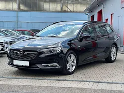 Schwarz Gebraucht 2018 Opel Insignia Kombi | 13.995 € (Fairer Preis)