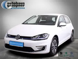 Weiss / pure white Gebraucht 2020 VW e-Golf Kleinwagen | 16.222 € (Fairer Preis)