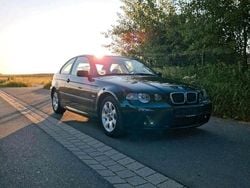 Schwarz Gebraucht 2002 BMW 318 Compact M Sport Kleinwagen | 1.950 € (Guter Preis)