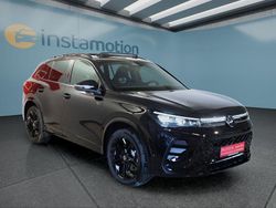 Schwarz Gebraucht 2025 VW Tiguan SUV | 60.549 €