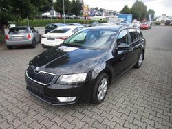 Cerna magic/black magic Gebraucht 2014 Skoda Octavia Elegance Kombi | 6.950 € (Superpreis)