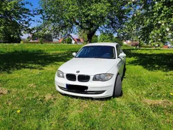 Weiß Gebraucht 2007 BMW 116 Kleinwagen | 2.550 € (Guter Preis)