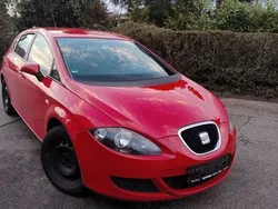 Rot Gebraucht 2006 Seat Leon Stylance Limousine | 800 € (Superpreis)