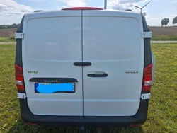 Weiß Gebraucht 2018 Mercedes Vito Van / Kleinbus | 17.000 € (Fairer Preis)
