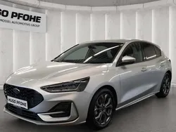 Silber Gebraucht 2024 Ford Focus ST-Line X Limousine | 25.849 € (Fairer Preis)
