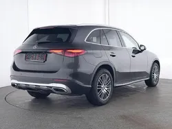 Grau Gebraucht 2024 Mercedes GLC220 Avantgarde SUV | 54.880 € (Superpreis)